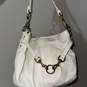 Vintage Coach White Leather Hobo Shoulder Bag with Gold Hardware